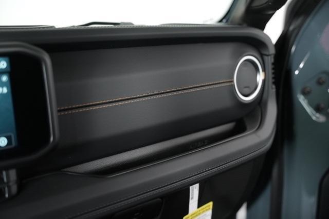 new 2025 Jeep Gladiator car, priced at $41,839