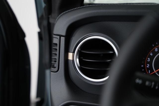 new 2025 Jeep Gladiator car, priced at $41,839