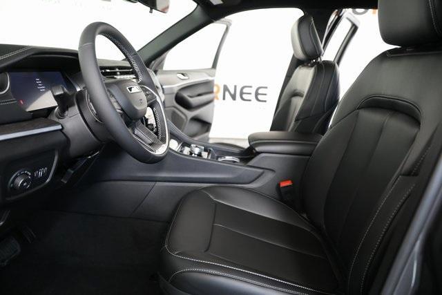 new 2025 Jeep Grand Cherokee L car, priced at $48,472