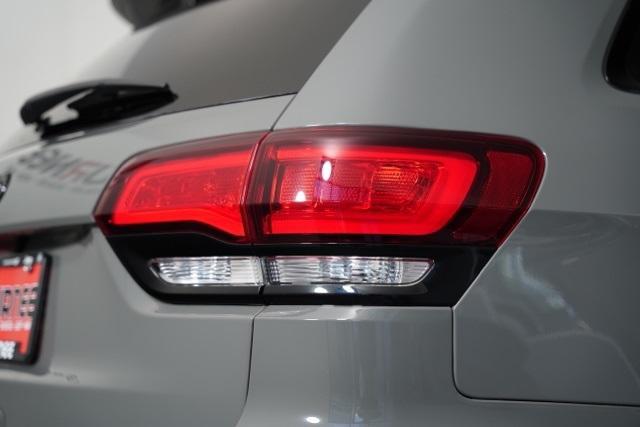 used 2022 Jeep Grand Cherokee WK car, priced at $29,998