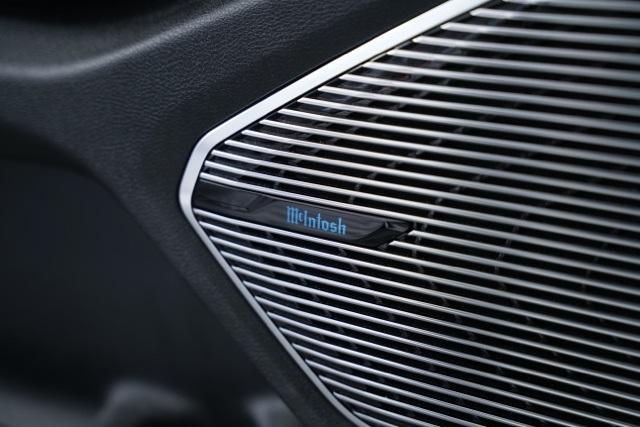 used 2022 Jeep Grand Cherokee car, priced at $34,299