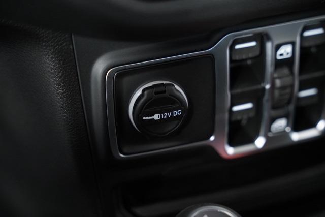 new 2025 Jeep Gladiator car, priced at $36,520