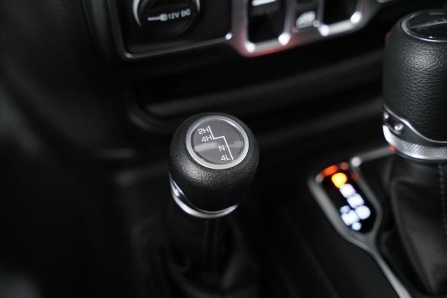 new 2025 Jeep Gladiator car, priced at $36,520
