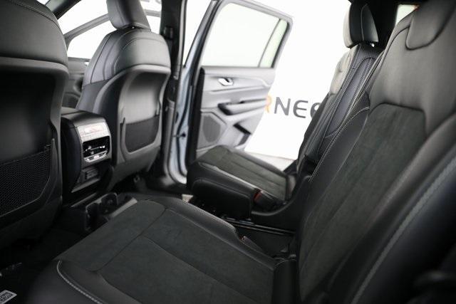 new 2025 Jeep Grand Cherokee L car, priced at $42,135