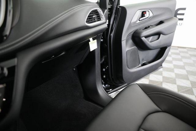 new 2026 Chrysler Pacifica car, priced at $39,014