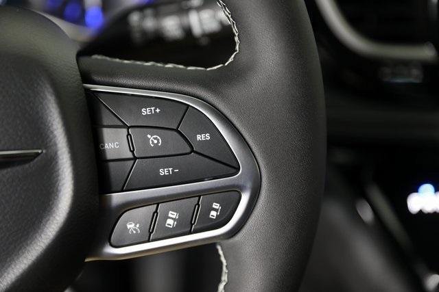 new 2026 Chrysler Pacifica car, priced at $39,014