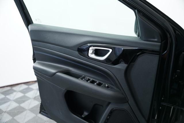 new 2026 Jeep Compass car, priced at $30,405