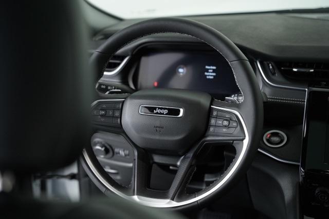 new 2025 Jeep Grand Cherokee L car, priced at $43,304