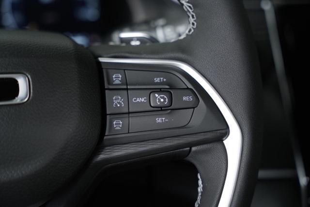 new 2025 Jeep Grand Cherokee L car, priced at $43,304