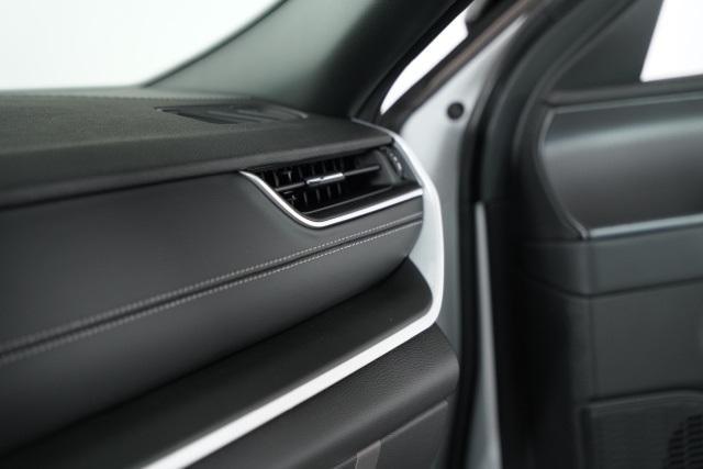 new 2025 Jeep Grand Cherokee L car, priced at $43,304