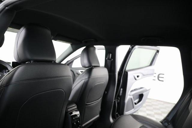 new 2025 Jeep Compass car, priced at $26,117