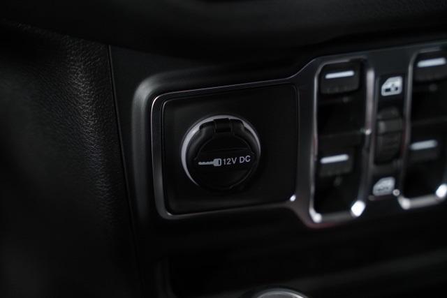 new 2025 Jeep Wrangler car, priced at $44,827