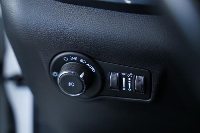 used 2022 Jeep Compass car, priced at $22,777