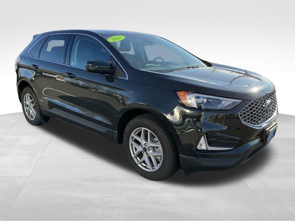 used 2024 Ford Edge car, priced at $35,891