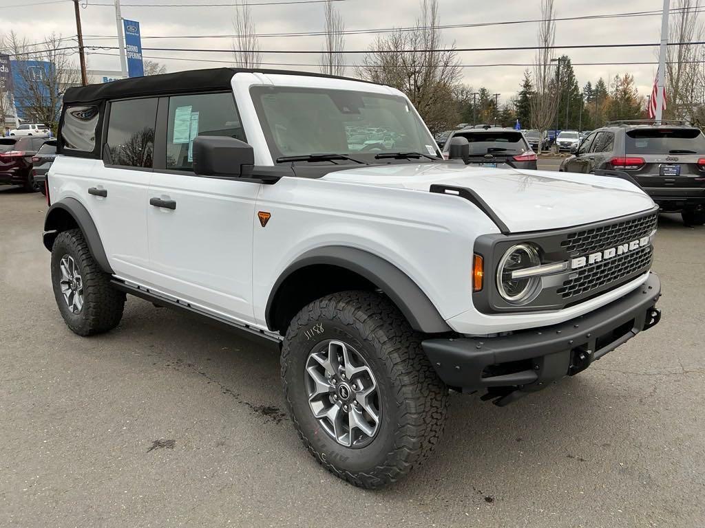 new 2024 Ford Bronco car, priced at $54,593