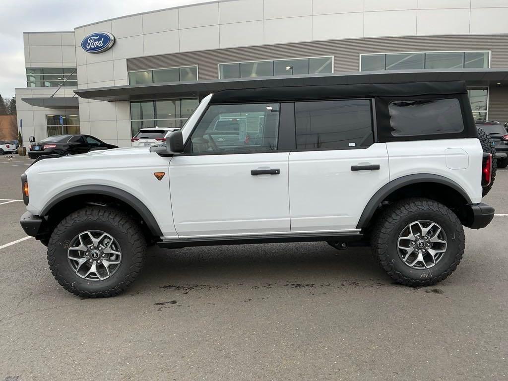 new 2024 Ford Bronco car, priced at $54,593