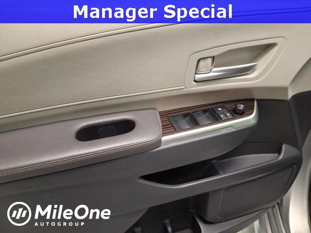 used 2023 Toyota Sienna car, priced at $33,300