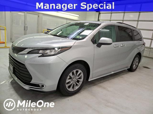 used 2023 Toyota Sienna car, priced at $33,300