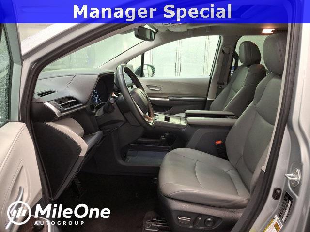 used 2023 Toyota Sienna car, priced at $33,300