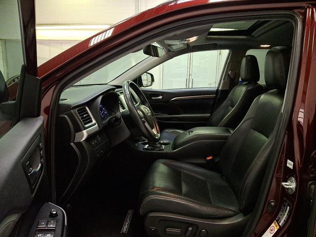 used 2019 Toyota Highlander car, priced at $31,300