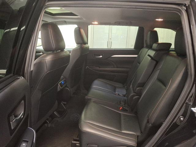 used 2019 Toyota Highlander car, priced at $23,800