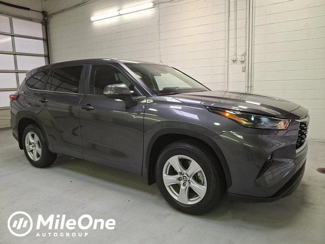 used 2024 Toyota Highlander car, priced at $39,700