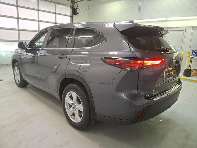 used 2024 Toyota Highlander car, priced at $39,700