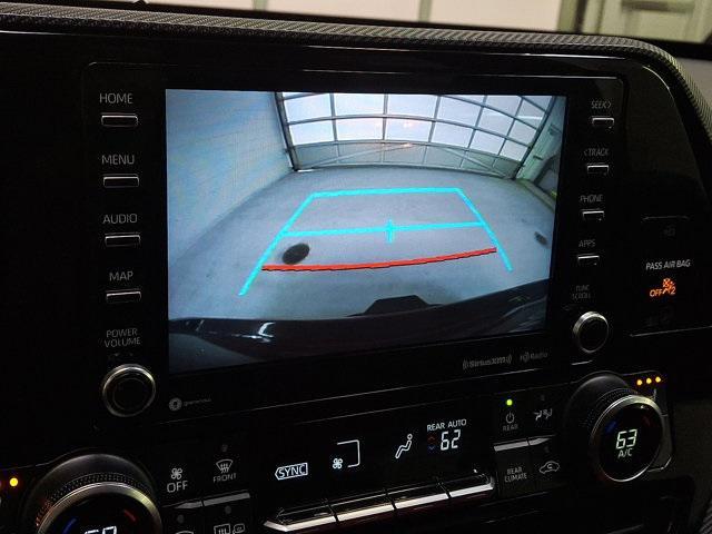 used 2021 Toyota Highlander car, priced at $35,400