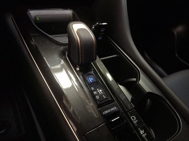 used 2025 Toyota Crown Signia car, priced at $41,200