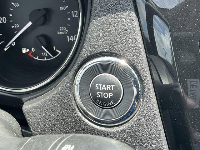 used 2020 Nissan Rogue Sport car, priced at $15,000