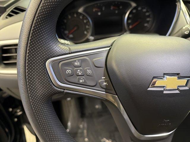 used 2022 Chevrolet Equinox car, priced at $19,000