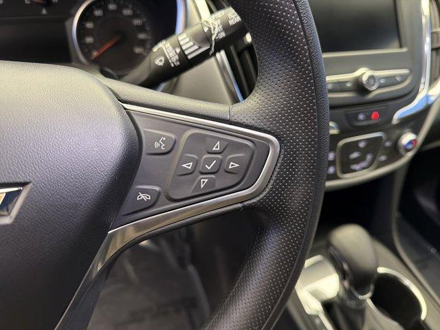 used 2022 Chevrolet Equinox car, priced at $19,000