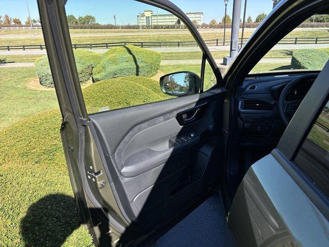 new 2025 Subaru Forester car, priced at $40,559