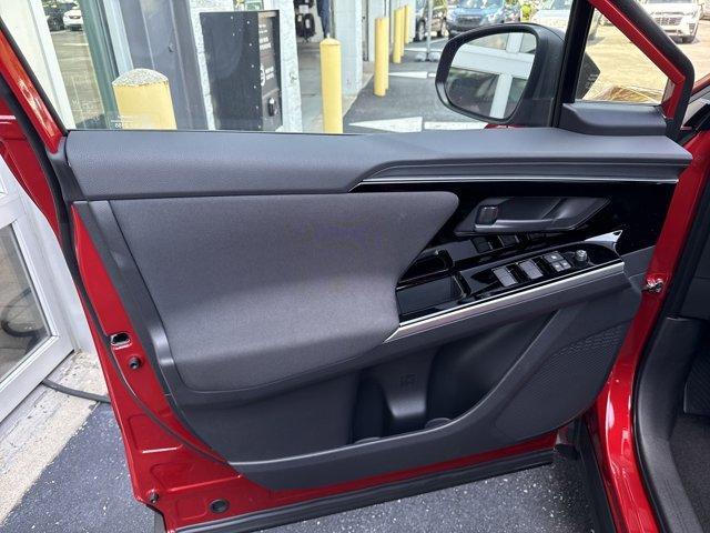 new 2025 Subaru Solterra car