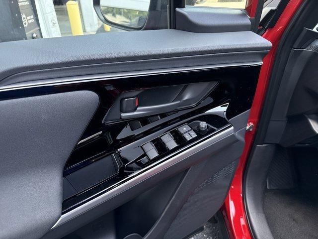 new 2025 Subaru Solterra car