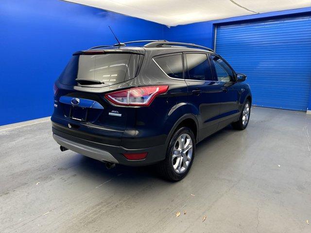 used 2013 Ford Escape car, priced at $7,500