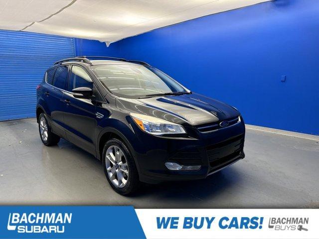 used 2013 Ford Escape car, priced at $7,500