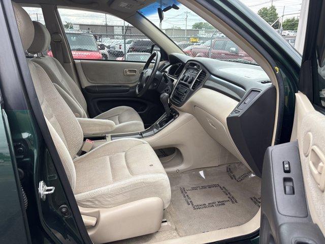 used 2003 Toyota Highlander car, priced at $5,000