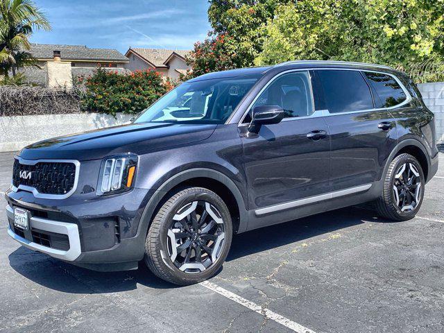 used 2025 Kia Telluride car, priced at $42,995