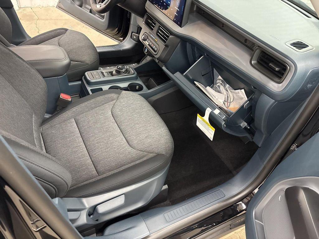 new 2025 Ford Maverick car