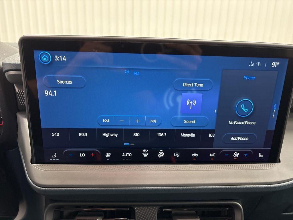 new 2025 Ford Maverick car