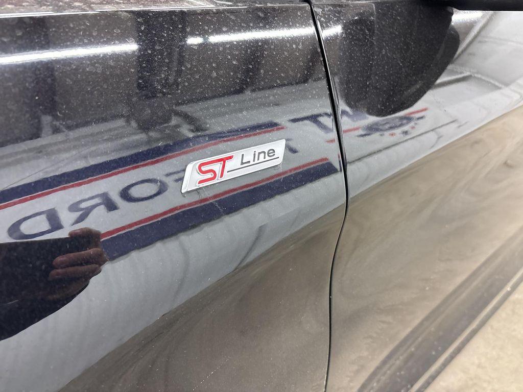 used 2025 Ford Explorer car, priced at $42,000