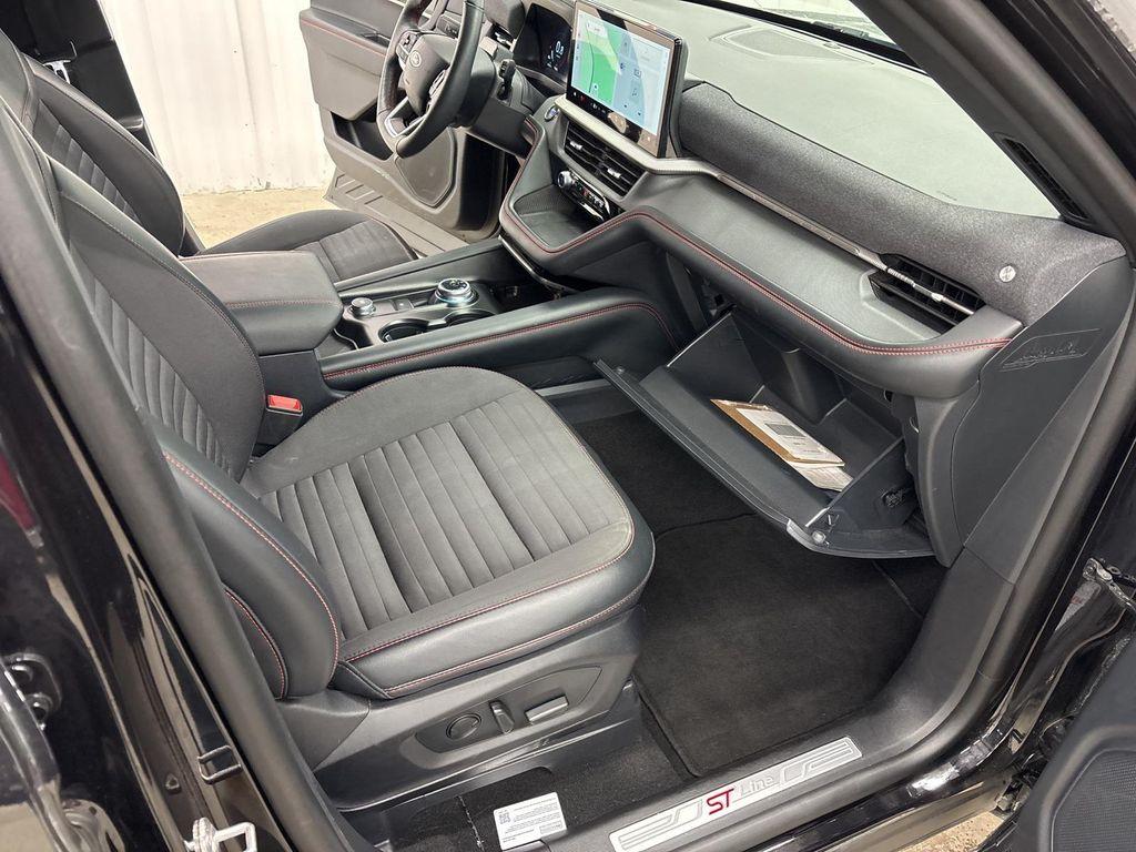 used 2025 Ford Explorer car, priced at $42,000