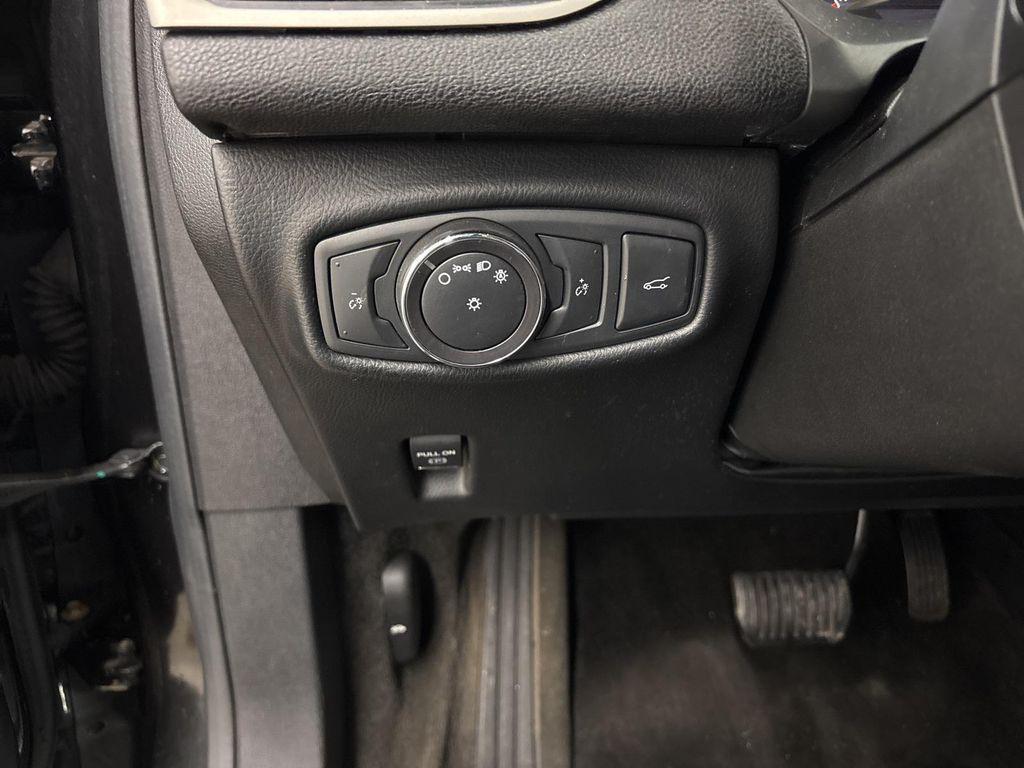 used 2015 Lincoln MKZ car, priced at $15,500