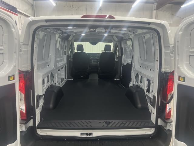new 2025 Ford Transit-150 car