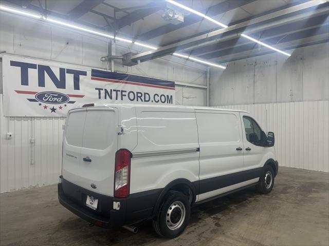 new 2025 Ford Transit-150 car