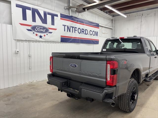 new 2025 Ford F-350 car