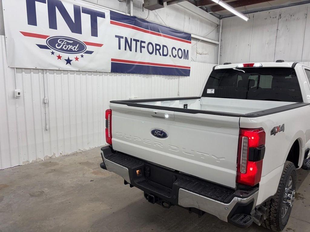 new 2025 Ford F-250 car