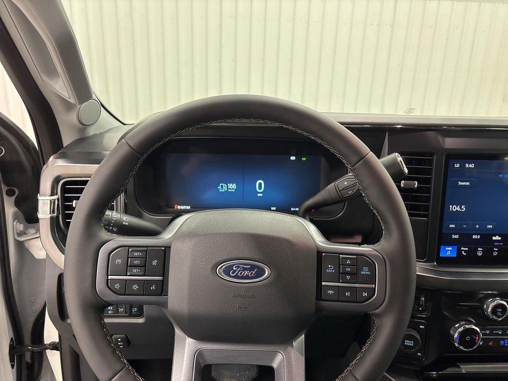 new 2025 Ford F-250 car