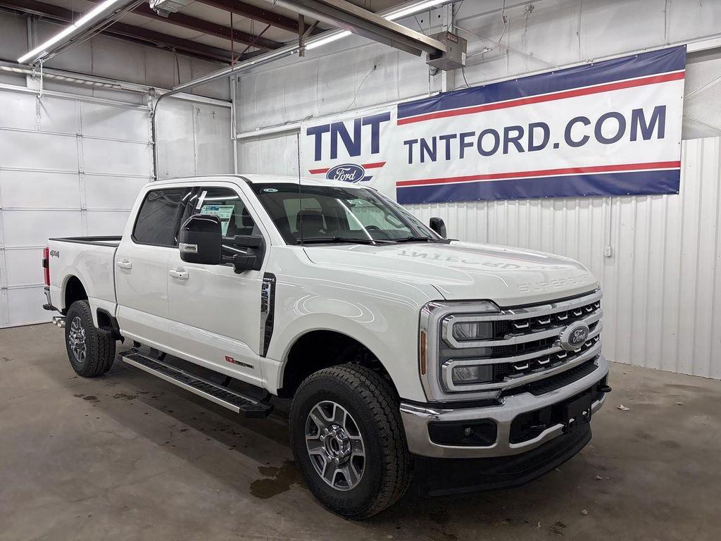 new 2025 Ford F-250 car